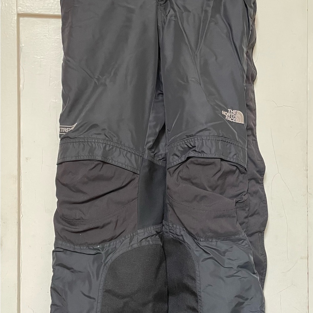 North Face snowpants size 8